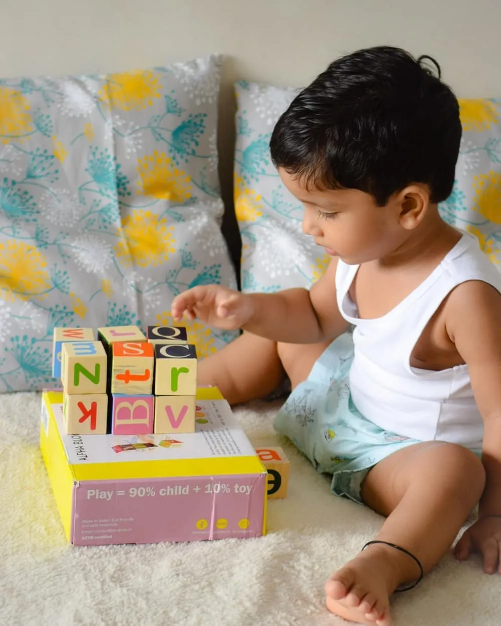 Shumee Alphabet Building Blocks