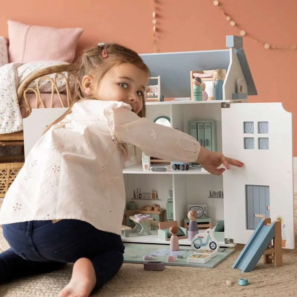Wooden Doll’s House Pets Peg Play set